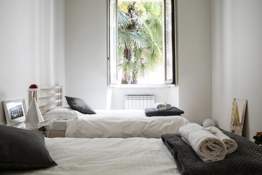 Lovely Sempione Apartment Милано Екстериор снимка