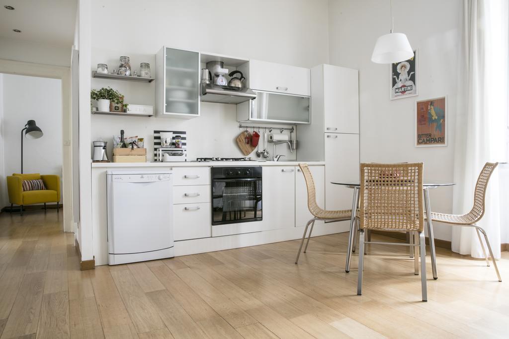 Lovely Sempione Apartment Милано Екстериор снимка